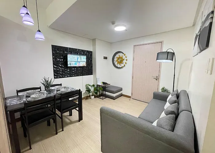Trees Residences By Florales Staycation Aparthotel